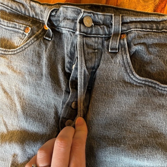 EUC Levi’s 501 Skinny Jeans - Picture 8 of 13